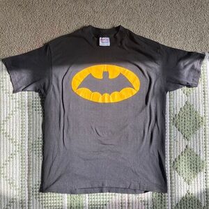 Vintage Batman Emblem Short Sleeve Tee